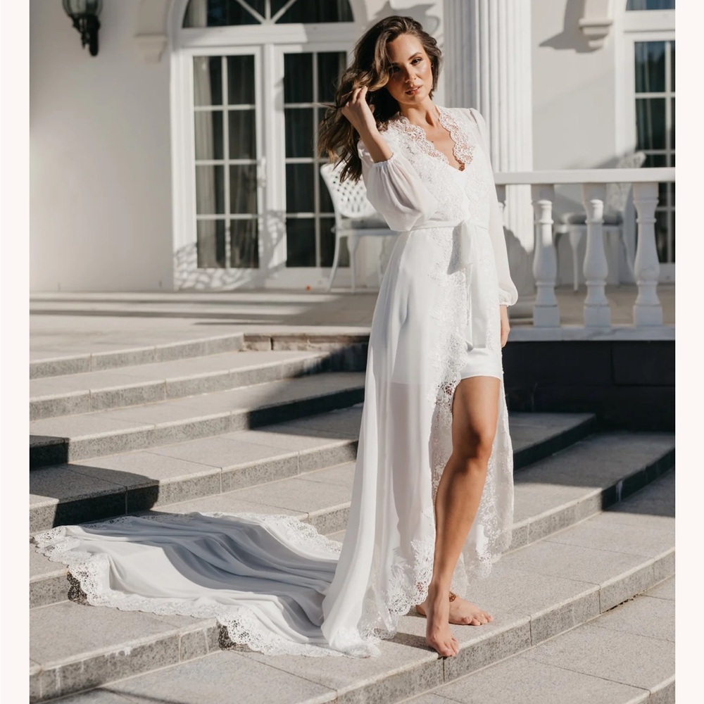 Le Rose Jolie Lace Trim Maxi with Train - includes slip XS